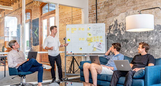 Leistungen services 06